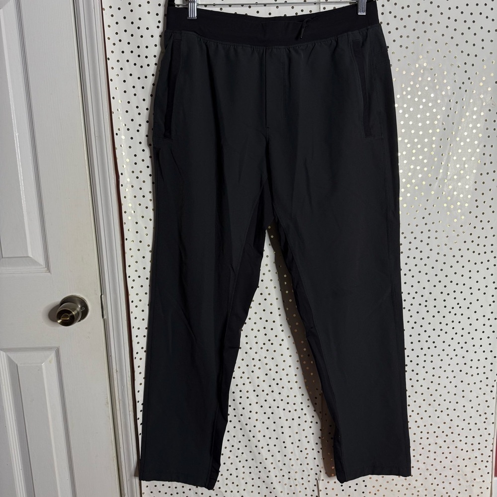 Lululemon Men's Black Pants